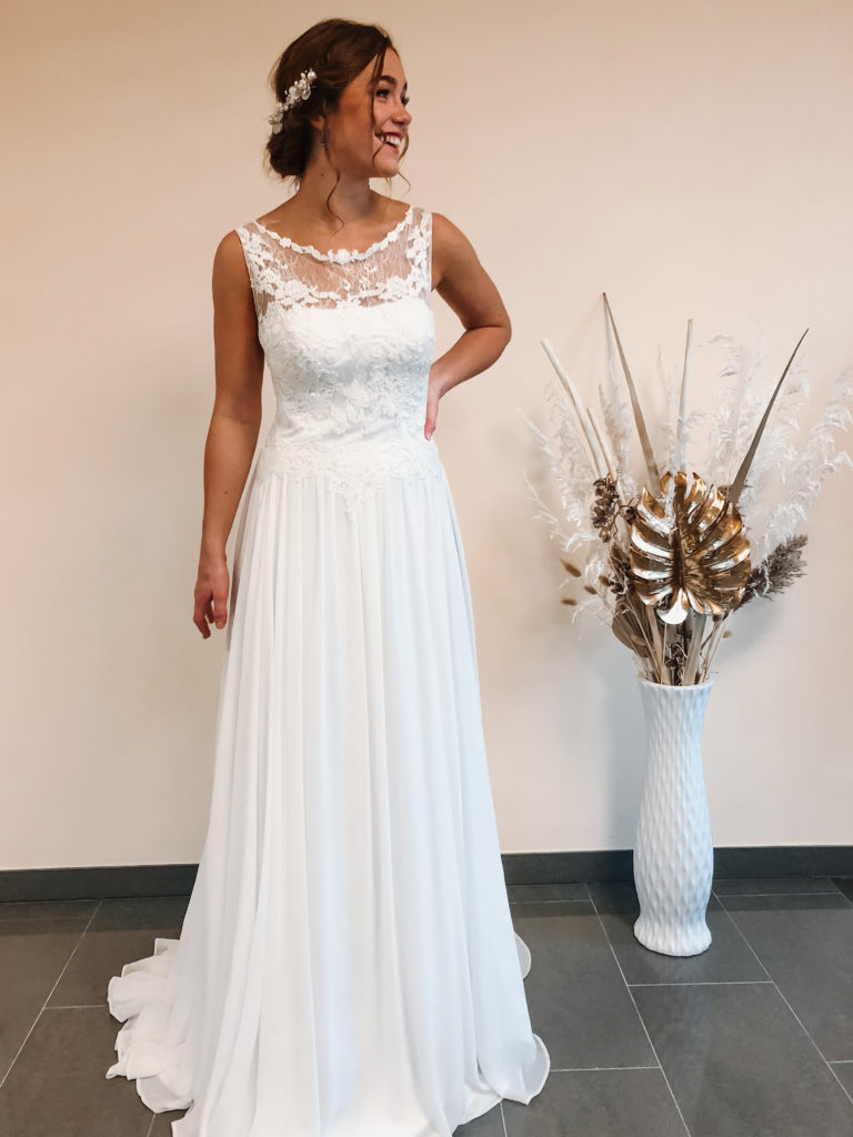 Brautglück Leverkusen Köln Düsseldorf Solingen Brautkleid Hochzeitskleid Standesamtkleid Günstig Outlet